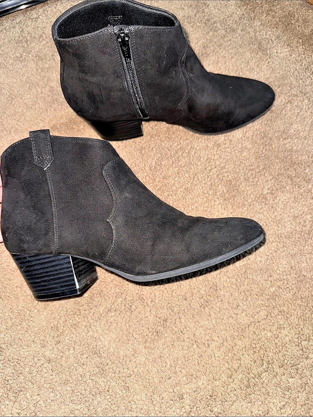 Black Pointed-Toe Ankle Boots